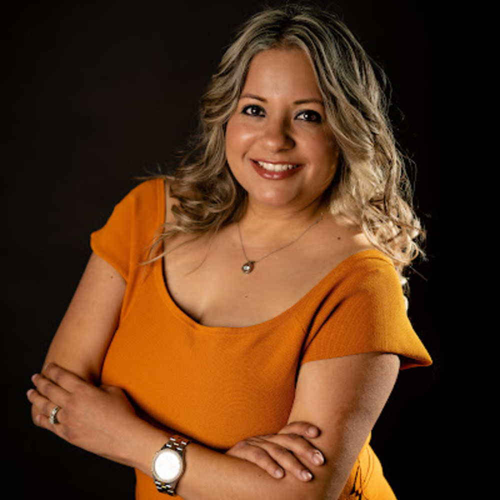 Meet your Posher, Lisa